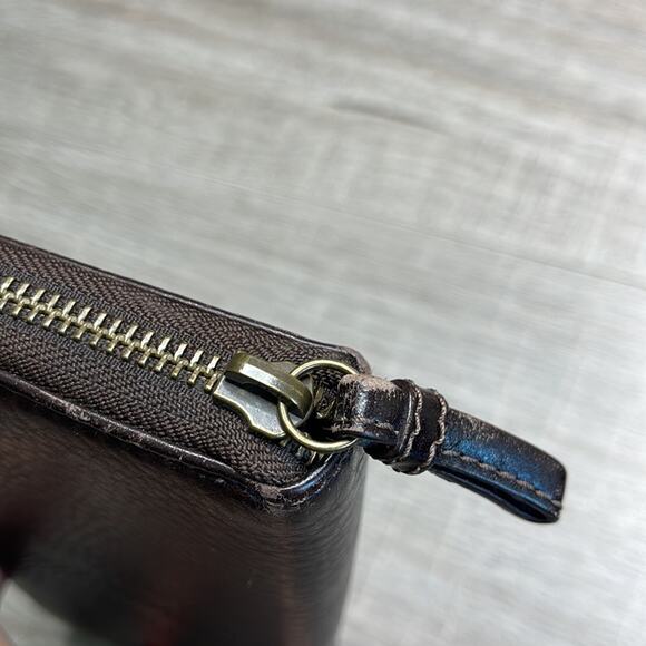 COACH Women’s Brown Leather Zip Around Wallet - Picture 4 of 13